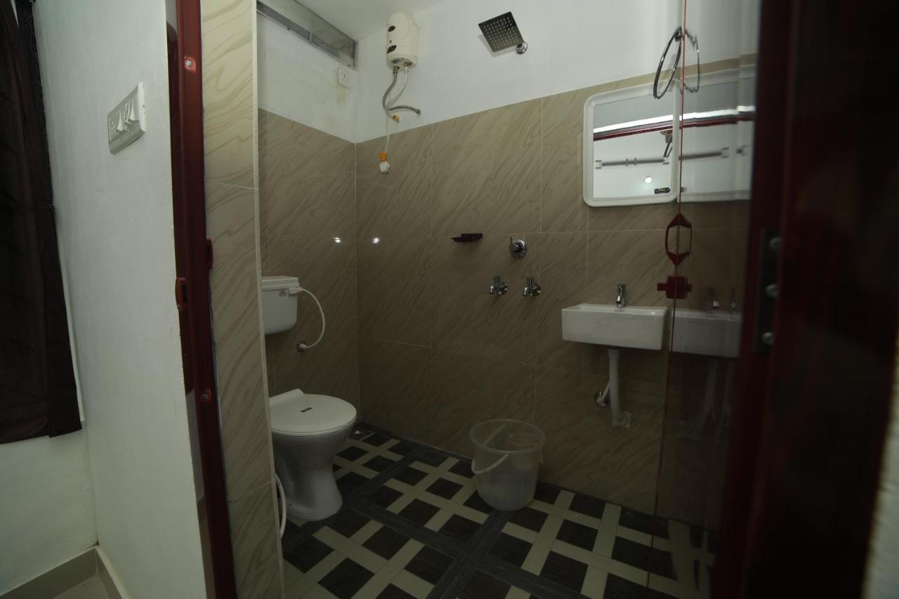 Hotel Meghna Residency Thiruvananthapuram Exterior foto
