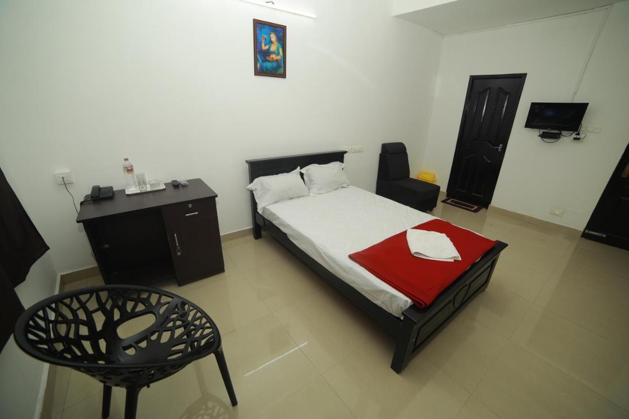 Hotel Meghna Residency Thiruvananthapuram Exterior foto